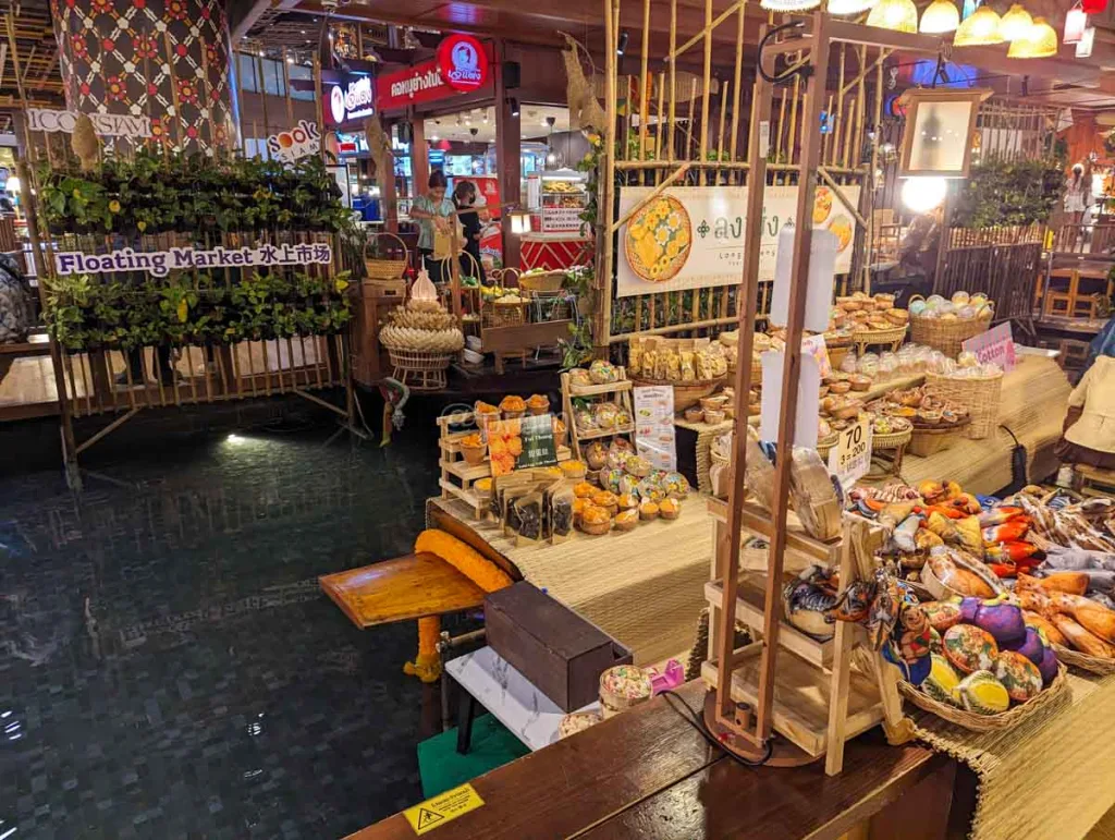 iconsiam floating market 